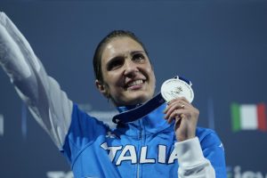 Gianmarco Tamberi portabandiera Italia Olimpiadi Parigi 2024