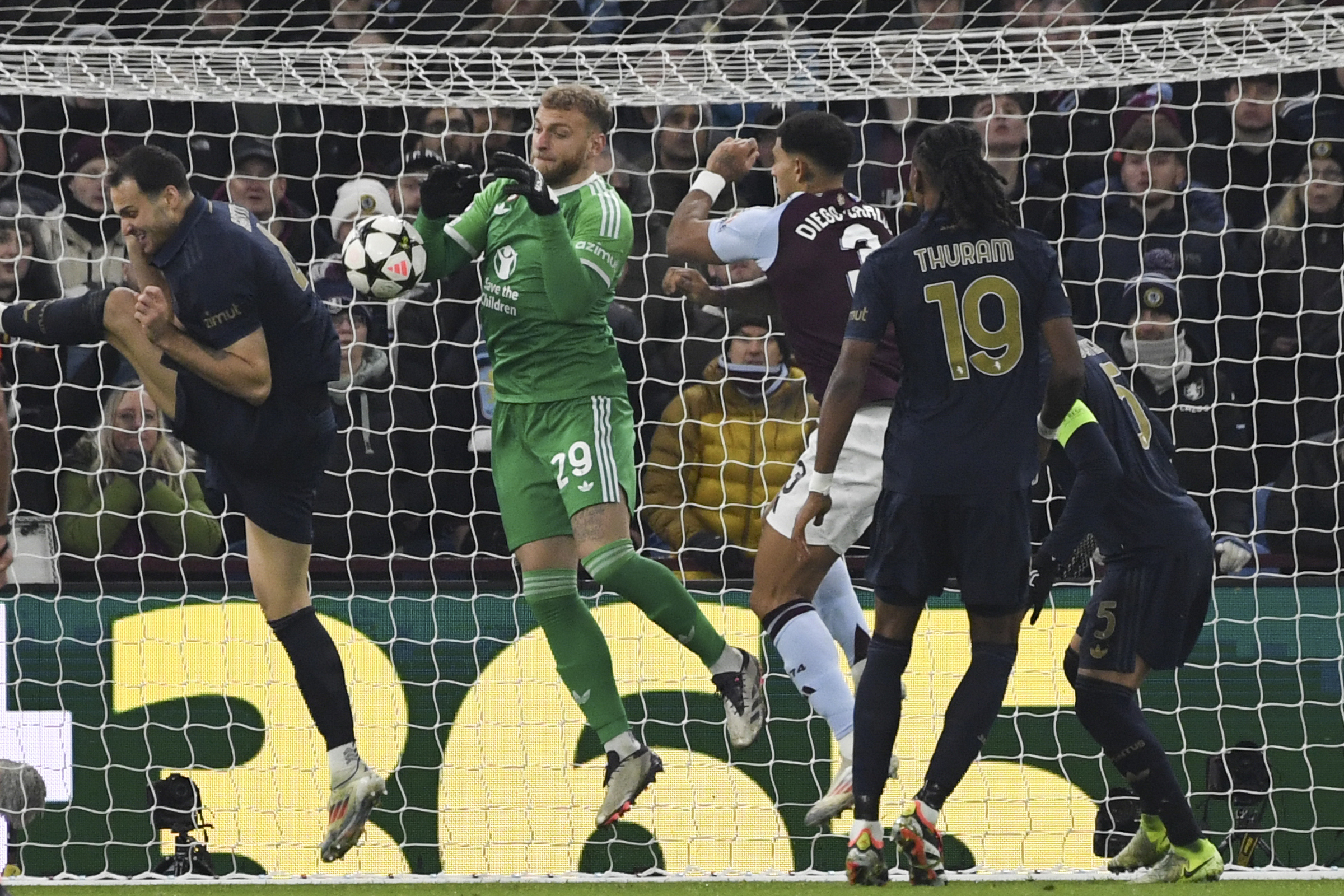 Champions League, Aston Villa vs Juventus