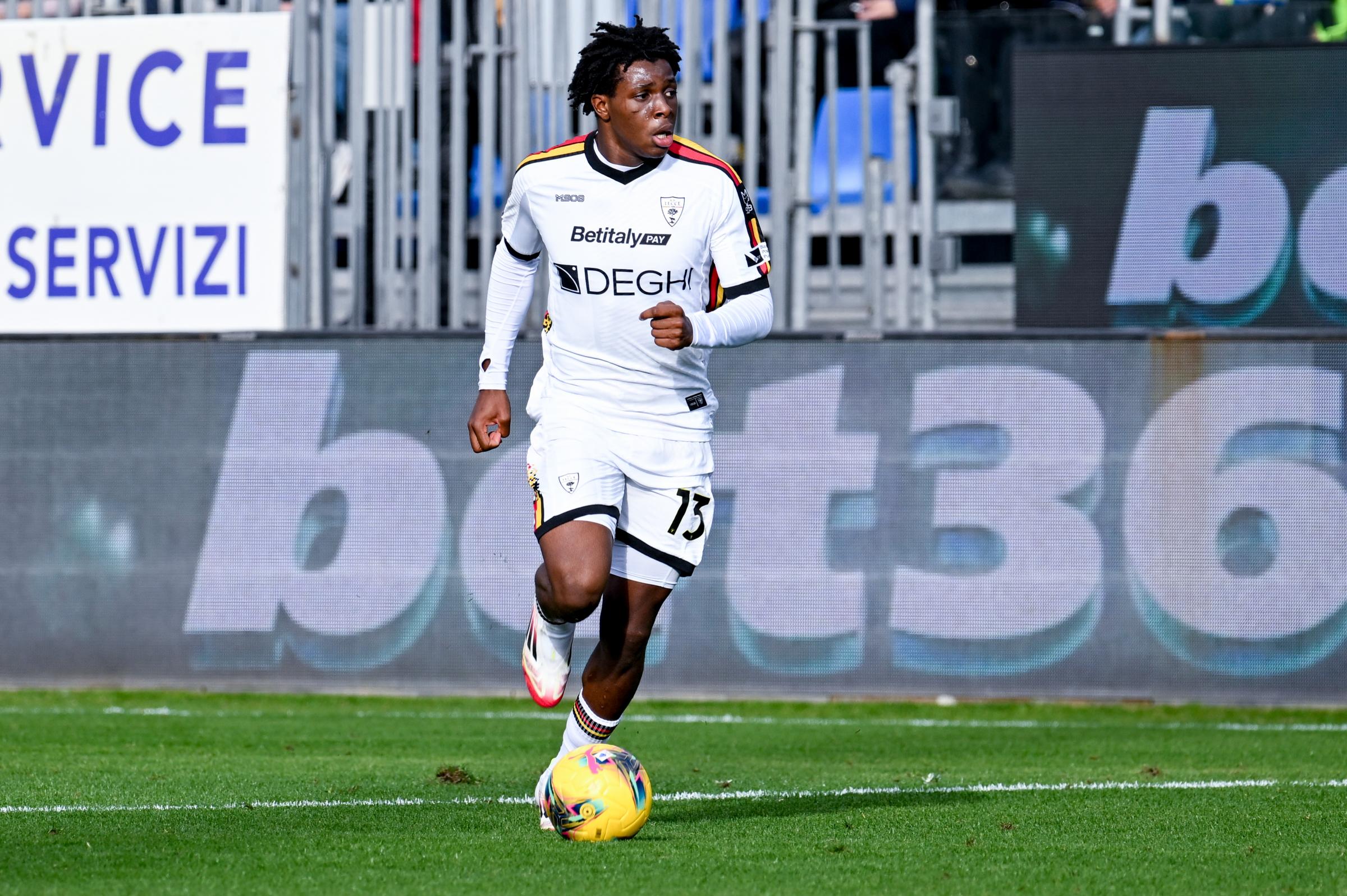 Patrick Dorgu, dal Lecce a Manchester United