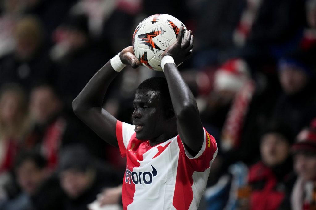 Atalanta beffata: il giovane Diouf si trasferisce al West Ham. Affare da 22 milioni di euro
