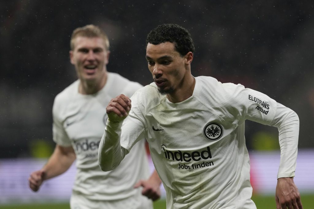 Liverpool, che cifre: 300 milioni spesi sul mercato. Arriva pure Ekitike dall’Eintracht Francoforte